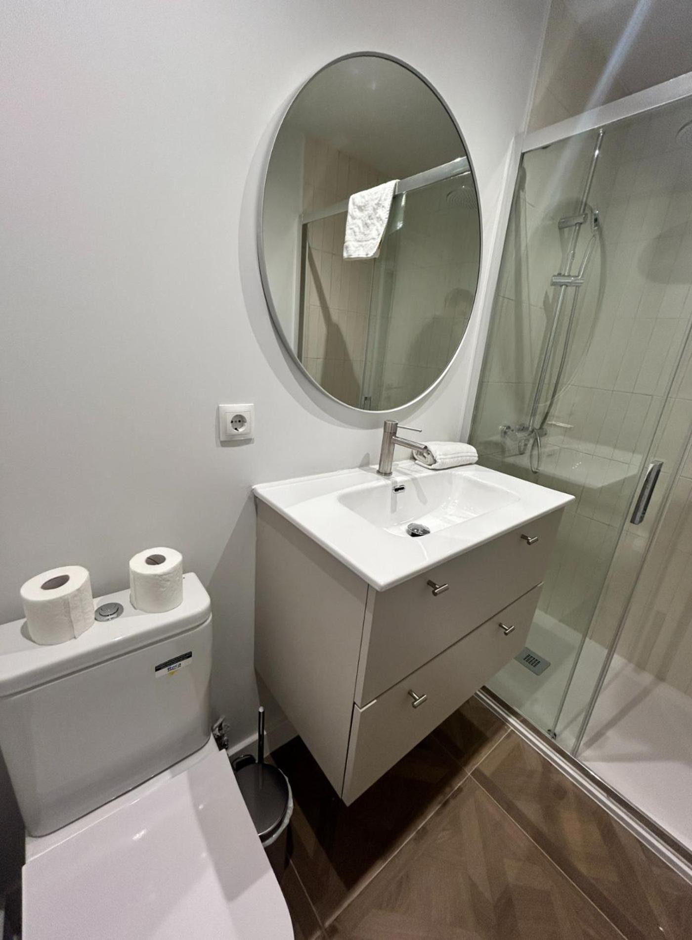 Sunny Apt 9Pax 4 Habitaciones En Minas-Malasana E3 Madryt Zewnętrze zdjęcie